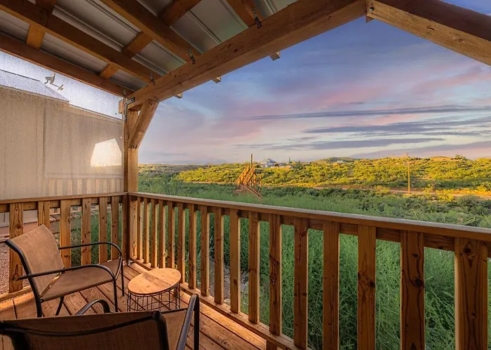 Miners #3 -two Double Beds - Private Balcony - Walk To The Action Domek alpejski Tombstone