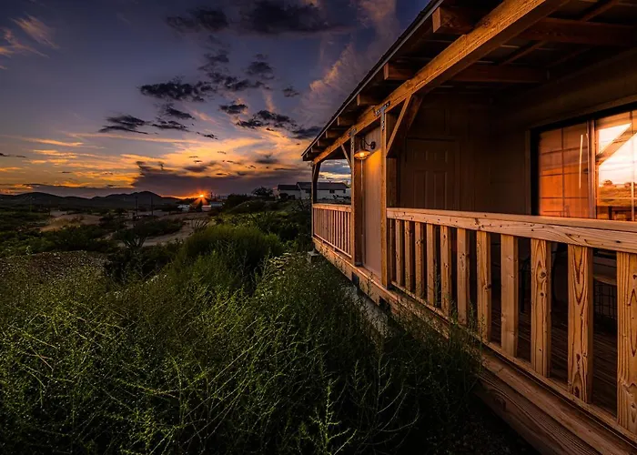Miners #3 -two Double Beds - Private Balcony - Walk To The Action Chalet Tombstone